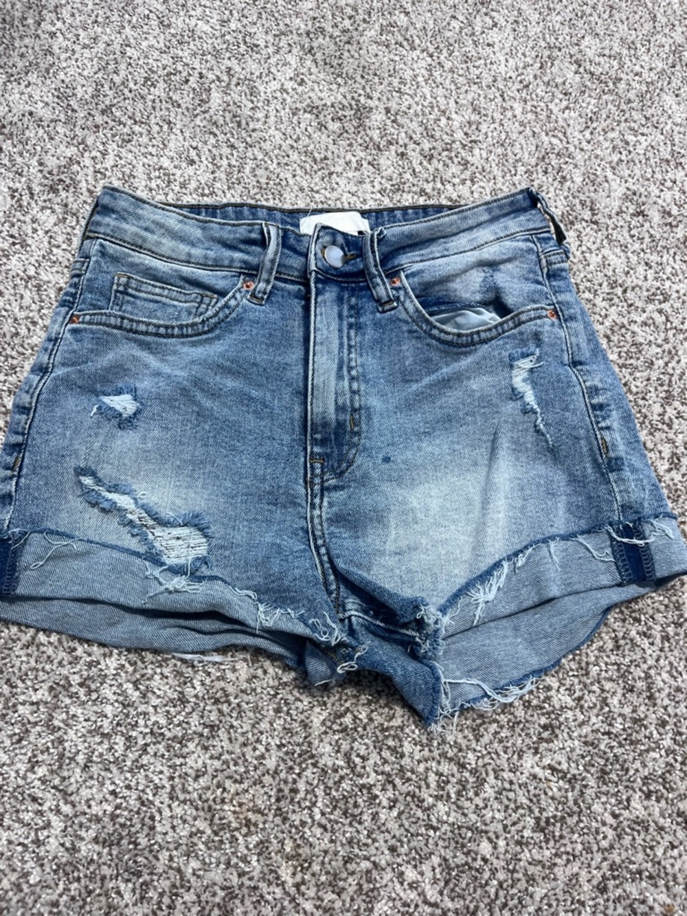 H&M High Waisted Distressed Denim Shorts Size 4 Light Wash Frayed Raw Hem - Picture 2 of 7